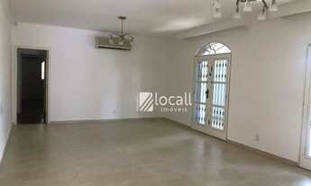 Imagem: Casa com 3 dormitórios para alugar, 298