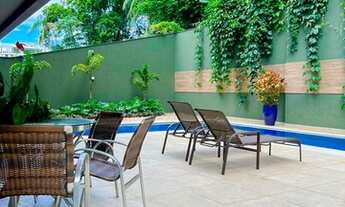 Imagem: Luxuosa Residência Localizada em Região