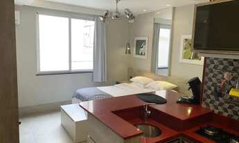 Imagem 3: REFORMADO E MOBILIADO NA QUADRA DA PRAIA DE IPANEMA!