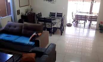 Imagem 7: Casa para venda possui 200 metros quadrados com 4 quartos em Aeroporto - Juiz de Fora - MG