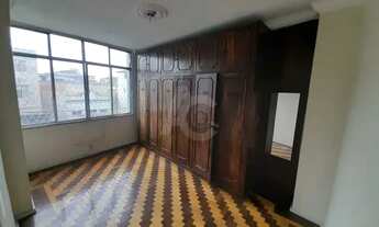 Imagem 7: Ótima localização, três quartos mais dependência completa, garagem