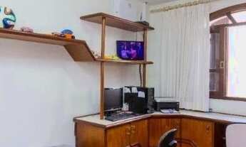 Imagem 6: Sobrado para venda possui 120 metros quadrados com 3 quartos em Parque do Sol - Guaratingu