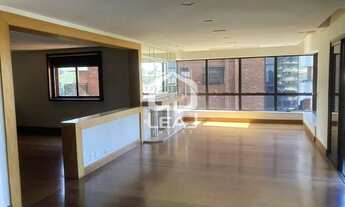 Imagem 3: Apartamento com 3 Suítes e 5 banheiros, 300 m², à Venda por R$ 2.340.000,00 e Locação por