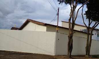 Imagem 2: Casa 3 Quartos, sendo 1 Suíte - Celina Park