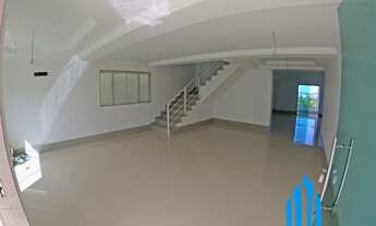 Imagem 7: Triplex de alto padrão com vista para o mar na Enseada Verde