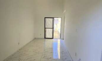 Imagem 2: Vendo casa com varanda de 2/4 sendo uma suíte