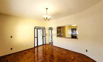 Imagem 3: Casa com 04 Dormitórios, 04 vagas de garagens no bairro Parque Industrial