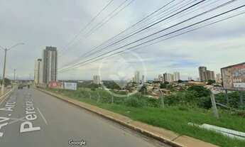 Imagem: ÁREA A VENDA NO JARDIM DAS AMÉRICAS