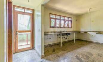 Imagem 7: Casa comercial em Santa Tereza