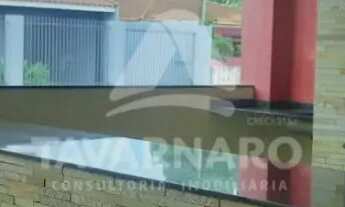 Imagem 4: Excelente imóvel misto, combinando áreas comerciais e residenciais, com uma área total de