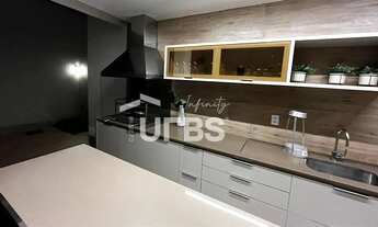 Imagem 5: Sobrado no Jardins Valência, próximo a portaria