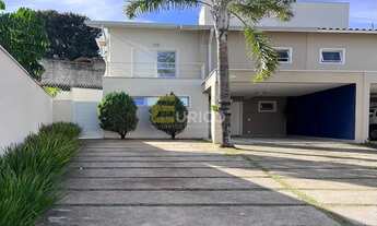 Imagem: Casa em condomínio à venda no CHÁCARA