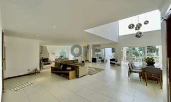 Imagem 7: Casa com 4 dormitórios, sendo 4 suítes para venda na Granja Viana - Cotia/SP