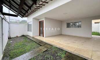 Imagem: Casa à venda em Guapimirim (Cotia) 2 quartos