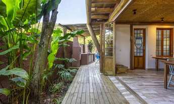 Imagem 4: Casa para locação em Praia da Baleia com 5 quartos, sendo 5 suítes , 250m²