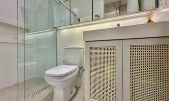 Imagem 7: 3 Suites com infra completa! Poucos metros do mar!