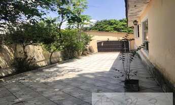 Imagem: Casa térrea no miolo do Caxingui