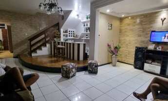 Imagem 2: CASA NO BUGIO Casa com 3 dormitórios