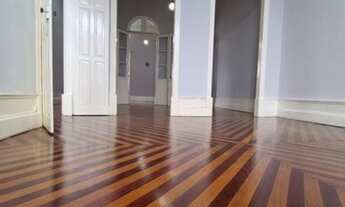 Imagem 2: Linda Casa de 250m², com 5/4 sendo 1 suíte - CA0097