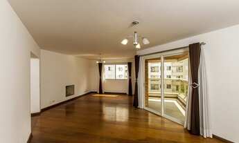 Imagem 2: Oportunidade!! Apartamento com 4 dormitórios - 200m²