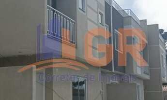 Imagem 4: Sobrado para Venda em Curitiba, Uberaba, 3 dormitórios, 1 suíte, 3 banheiros, 2 vagas