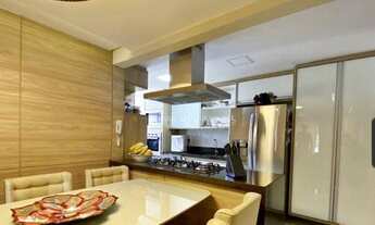 Imagem 2: Lindíssimo e amplo apartamento de 3 quartos com suíte em Jardim Camburi