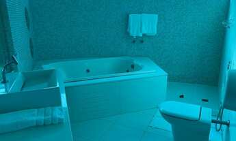 Imagem 3: Cobertura duplex para aluguel e venda possui 600 metros quadrados com 4 quartos