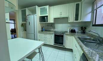 Imagem 4: Apartamento para venda tem 138 metros quadrados com 3 quartos em Centro - Florianópolis