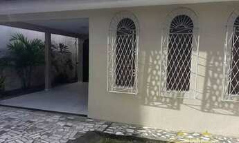 Imagem 6: Excelente em Lagoa Nova , Casa de Esquina, São 4/4 Sendo 2 suítes, 200m²