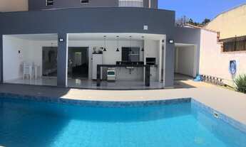 Imagem 2: PERFEITA CASA COM PISCINA DOIS ANDARES ÁREA DE CHURRASCO