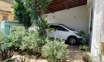 Imagem: Casa à venda no bairro Centro - Nilópolis/RJ