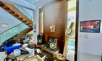 Imagem 5: Casa de condomínio para venda tem 220 metros quadrados com 4 quartos