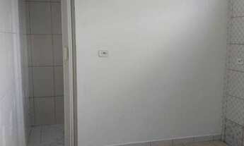 Imagem 2: Casa com 1 dormitório para alugar, 45 m² por R$ 1.500,00/mês - Jardim Helena - Taboão da S