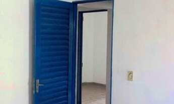 Imagem 2: Apartamento com 3 dormitórios para alugar, 70 m² por R$ 650,00/mês - Cristo Rei - Teresina