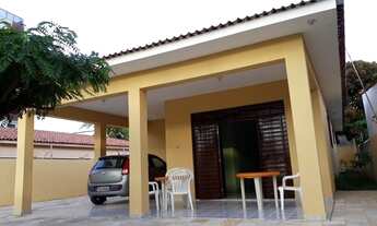 Imagem: Casa com 03 quartos sendo 01 suite