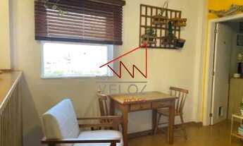 Imagem 6: Quarto e sala reformado com vista livre no Humaitá - Rio de Janeiro - RJ