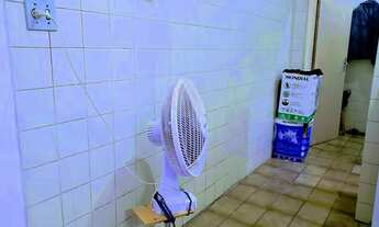 Imagem 5: Casa para venda possui 296 metros quadrados com 1 quarto em Aclimação - São Paulo - SP