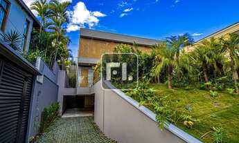 Imagem 2: Casa de alto padrão de 622m²à venda no Residencial Alphaville 1