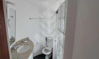 Imagem 2: Casa para aluguel tem 100 metros quadrados com 3 quartos em Catarcione - Nova Friburgo - R