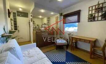 Imagem 4: Quarto e sala reformado com vista livre no Humaitá - Rio de Janeiro - RJ