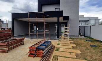 Imagem: Casa Parqville Jacaranda. Sobrado com 3