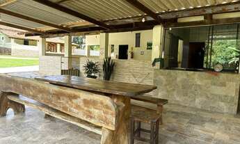 Imagem 2: Sitio Damaceno Casa com 5 dormitórios