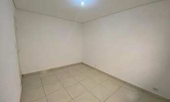 Imagem 4: Casa para aluguel com 168 metros quadrados com 20 quartos em Vila Eldízia - Santo André