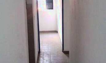 Imagem 5: Apartamento com 3 dormitórios para alugar, 70 m² por R$ 650,00/mês - Cristo Rei - Teresina