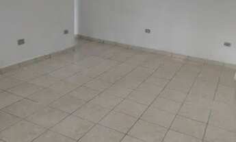 Imagem 6: Casa com dois dormitórios, sem vaga de garagem, no Jardim Las Vegas - Guarulhos