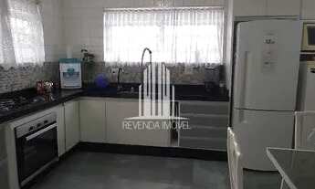 Imagem 6: Sobrado Residencial de 200m² com 3 dormr/1 suíte, salão de festa, 3 vagas no Jardim da Saú