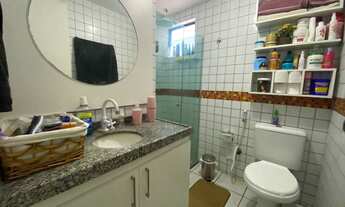 Imagem 2: Apartamento na Beira Mar, com 3 quartos, varanda, piscina, salão de festas, por R$ 325.000