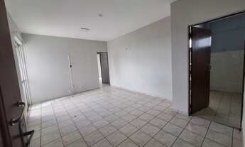 Imagem 3: Edif Maiauata apto 2/4 incluso cond 2.500,00