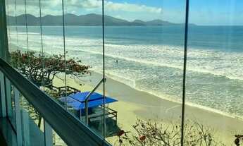 Imagem 2: Apto à VENDA FRENTE MAR com 4 suítes (1 master com closet) - Meia Praia