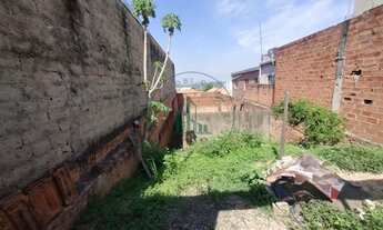 Imagem: Lote / Terreno em Parque Residencial Monte